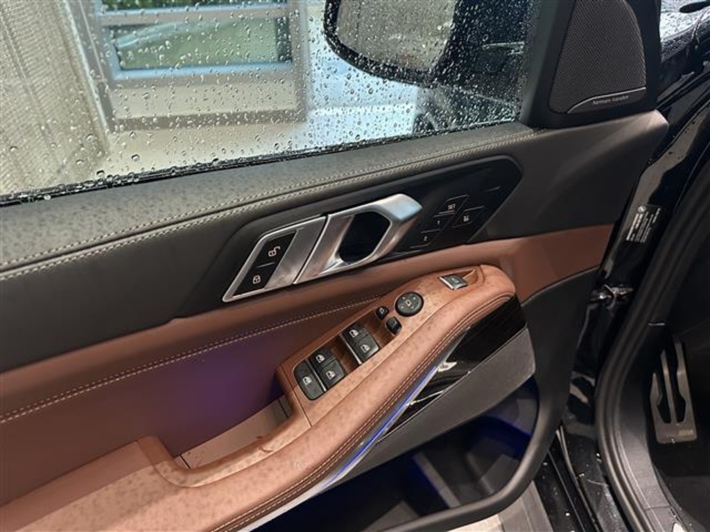 2026 Bmw X5 M60i photo 11