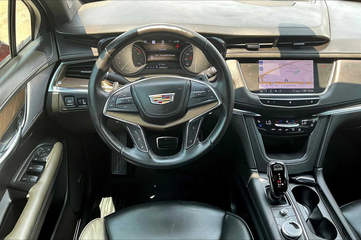 2020 Cadillac XT5 Platinum Sport photo 5