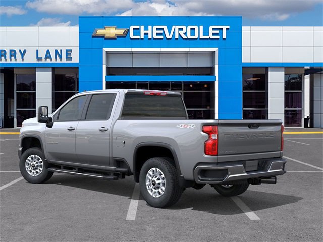 2025 Chevrolet Silverado 2500HD LT photo 3