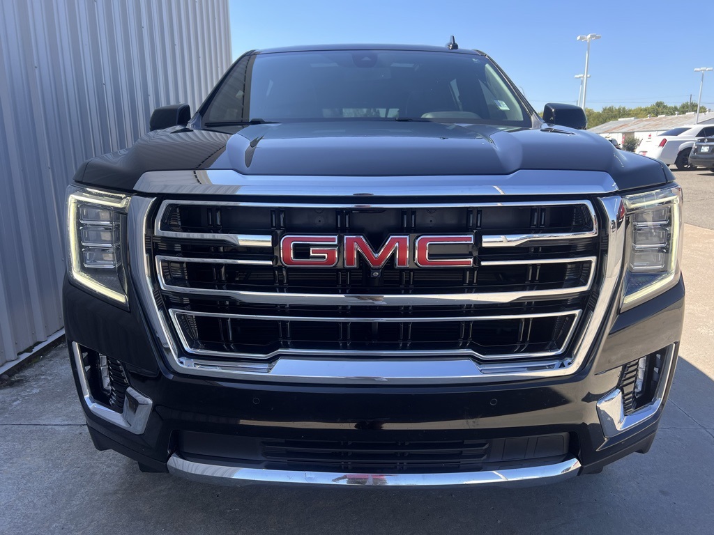 2022 Gmc Yukon XL SLT photo 2