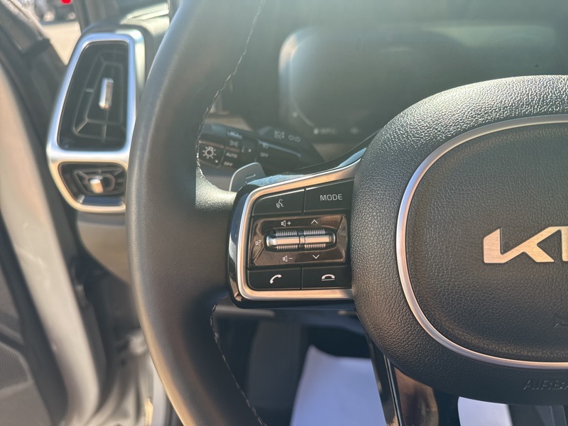 2023 Kia Sorento X-Line SX Prestige photo 31