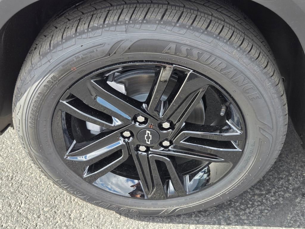 2026 Chevrolet Trax ACTIV photo 5
