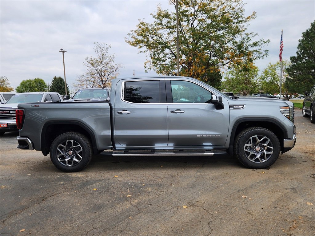 2026 Gmc Sierra 1500 SLT photo 3