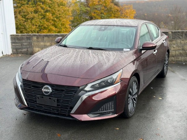 2023 Nissan Altima SV