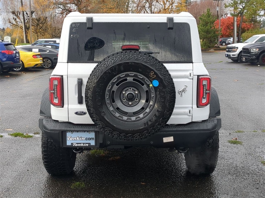 2025 Ford Bronco Badlands photo 4