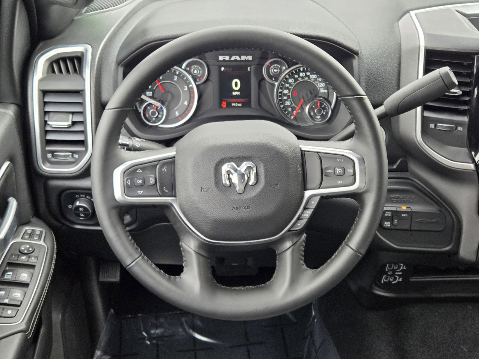 2024 Ram 2500 Big Horn photo 20
