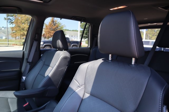 2023 Honda Passport Elite photo 19