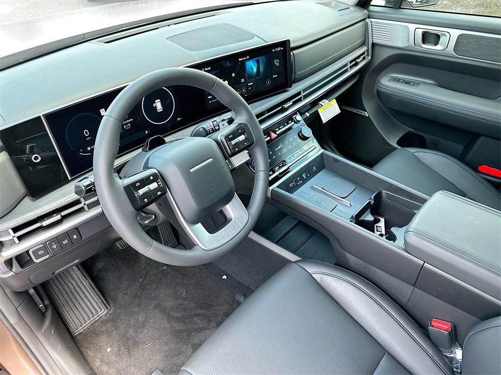 2025 Hyundai Santa Fe Limited photo 4
