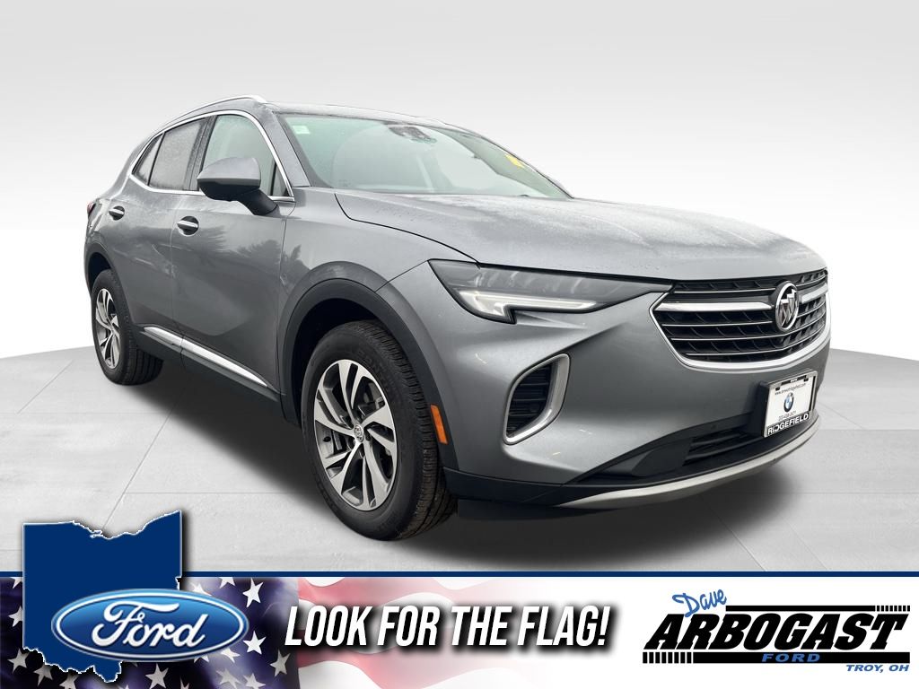 2022 Buick Envision Essence's photo