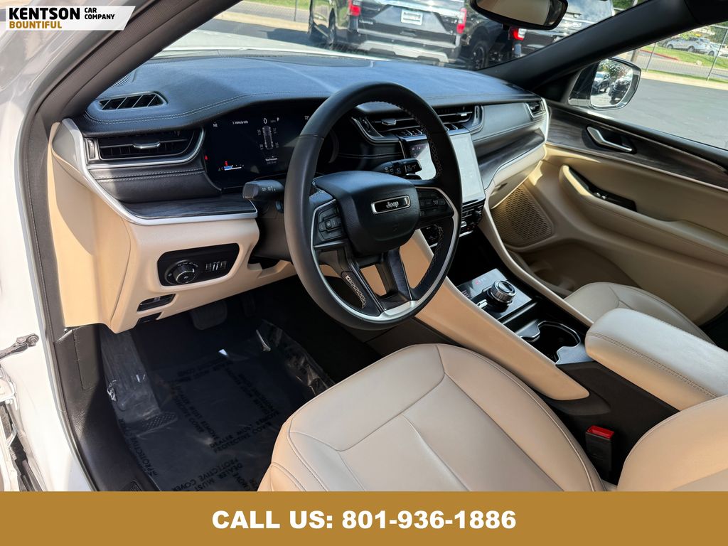 2024 Jeep Grand Cherokee Limited photo 28