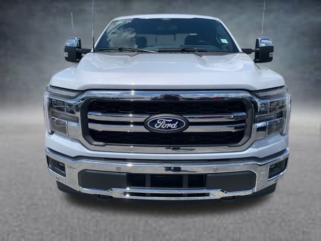 2025 Ford F-150 Lariat photo 2