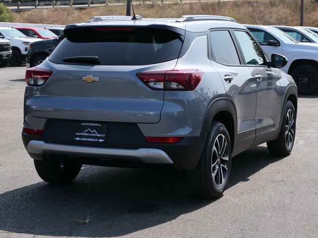 2026 Chevrolet Trailblazer LT photo 3