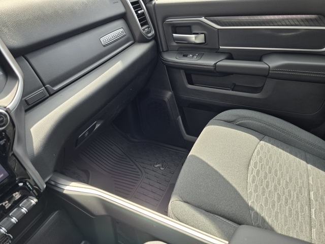 2026 Ram 2500 Big Horn photo 17