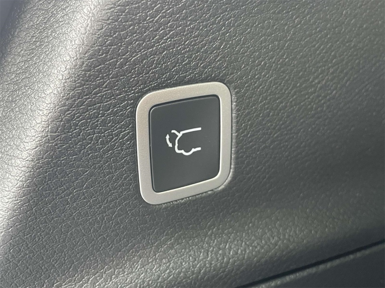 2026 Chrysler Pacifica photo 26