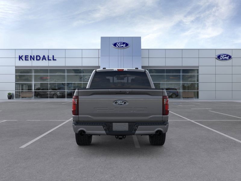 2025 Ford F-150 XLT photo 4