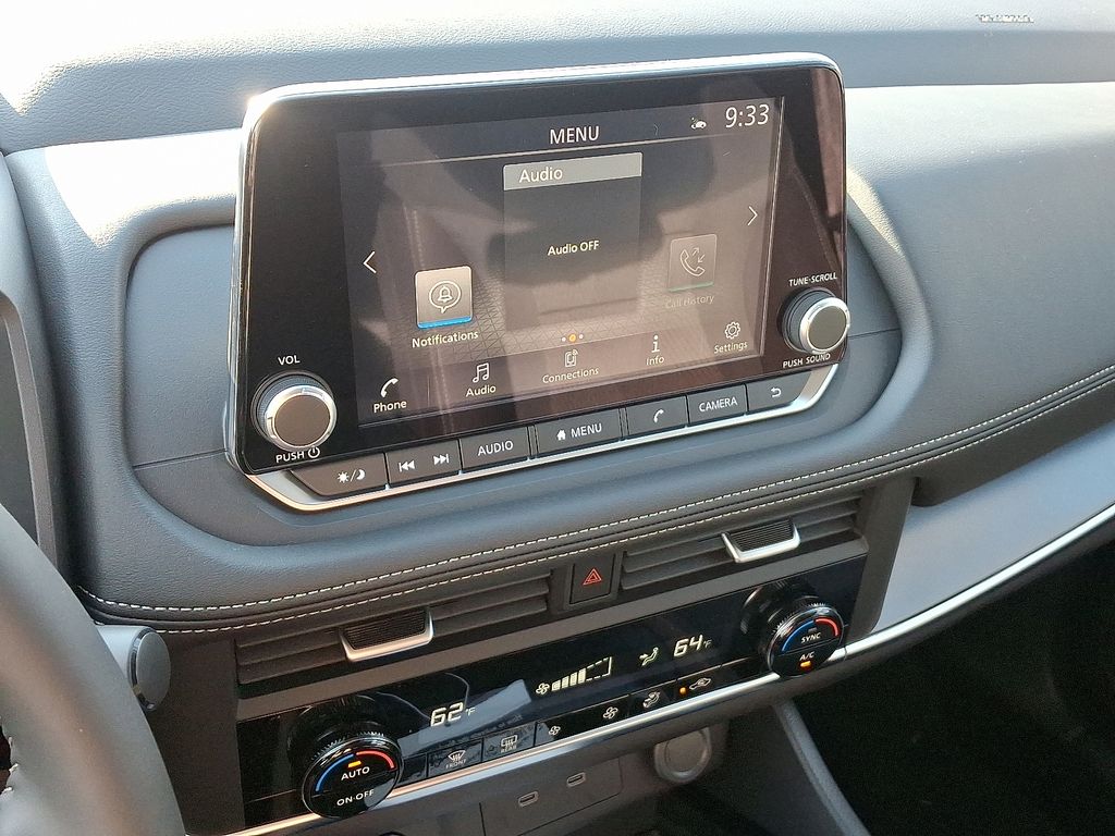 2026 Nissan Rogue SV photo 4