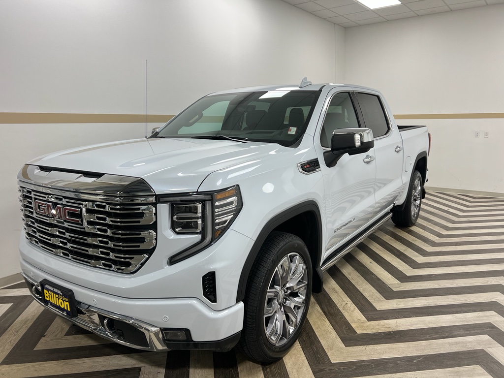 2026 GMC Sierra 1500 Denali's photo