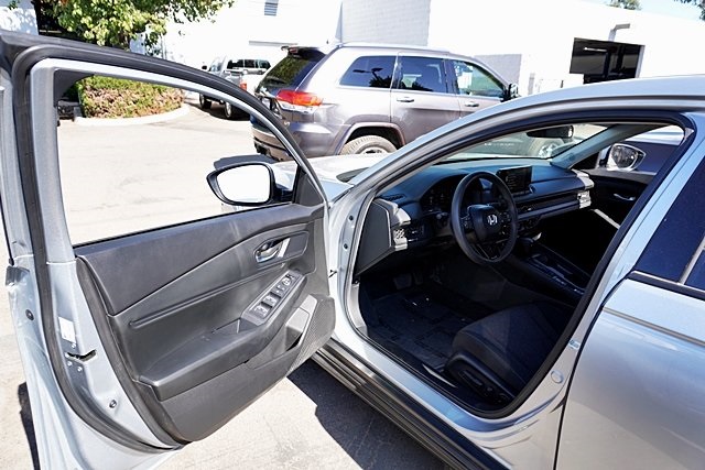 2024 Honda Accord EX photo 32