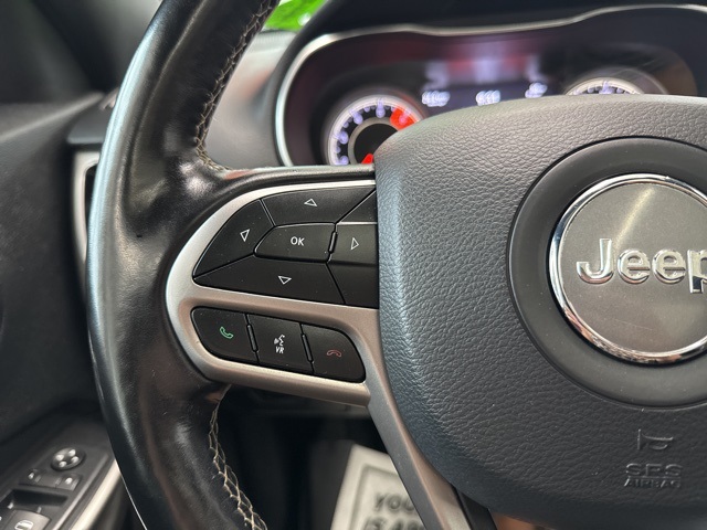 2021 Jeep Cherokee Latitude Lux photo 28