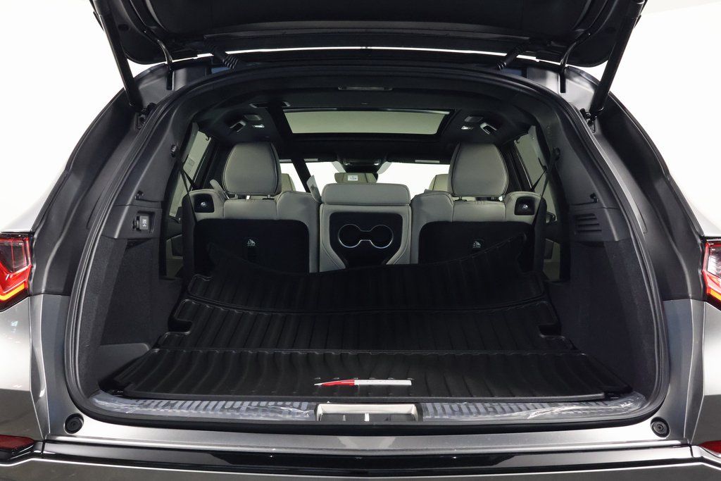2026 Acura MDX SH-AWD A-Spec Advance photo 9