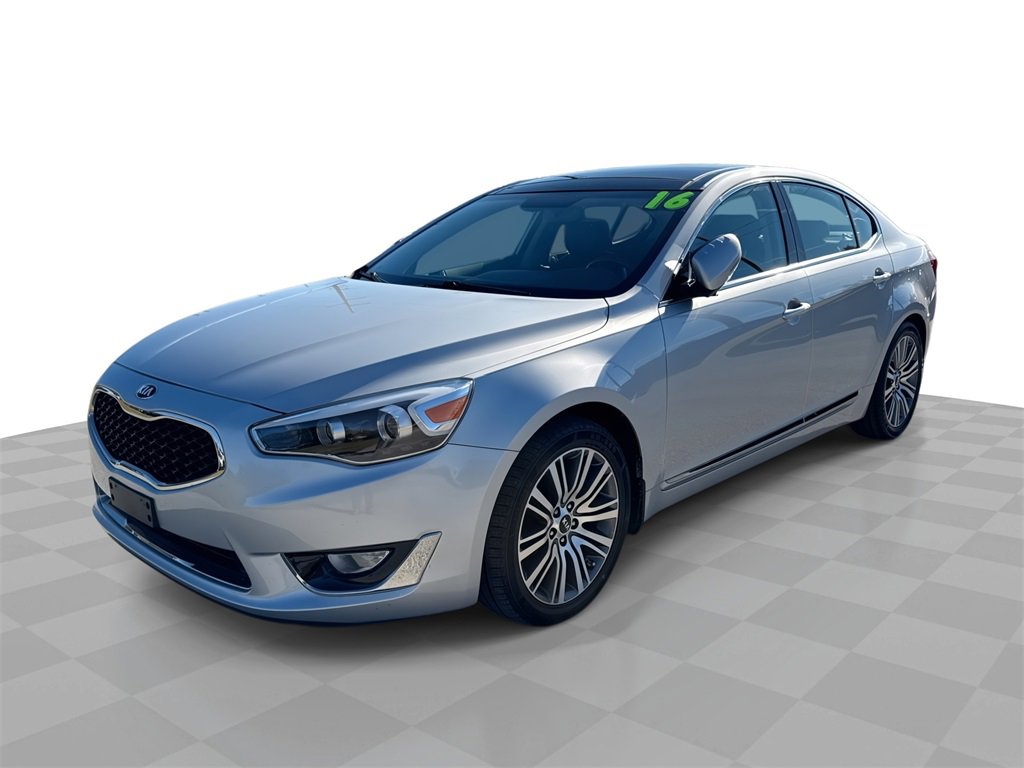 2016 Kia Cadenza Premium's photo