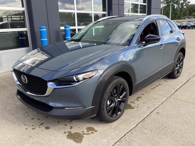2022 Mazda CX-30 2.5 S Carbon photo 2