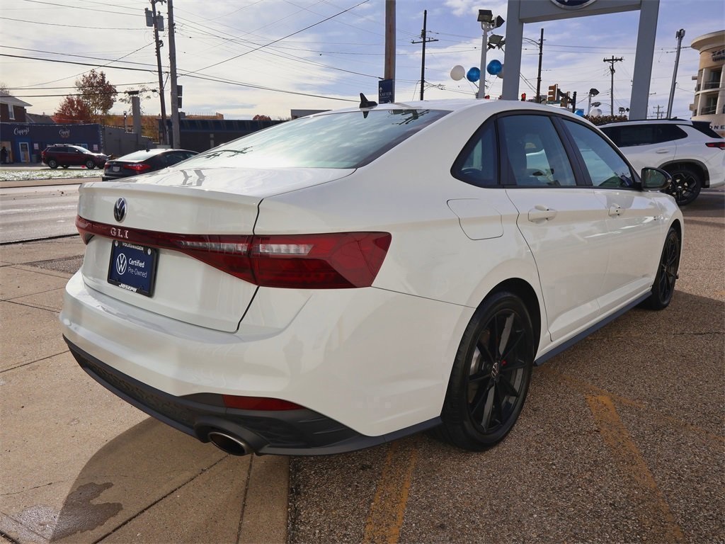 2025 Volkswagen Jetta GLI 2.0T Autobahn photo 4