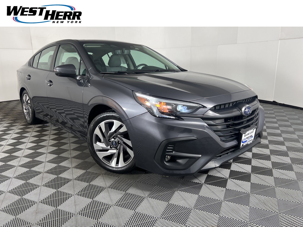 2023 Subaru Legacy Limited's photo