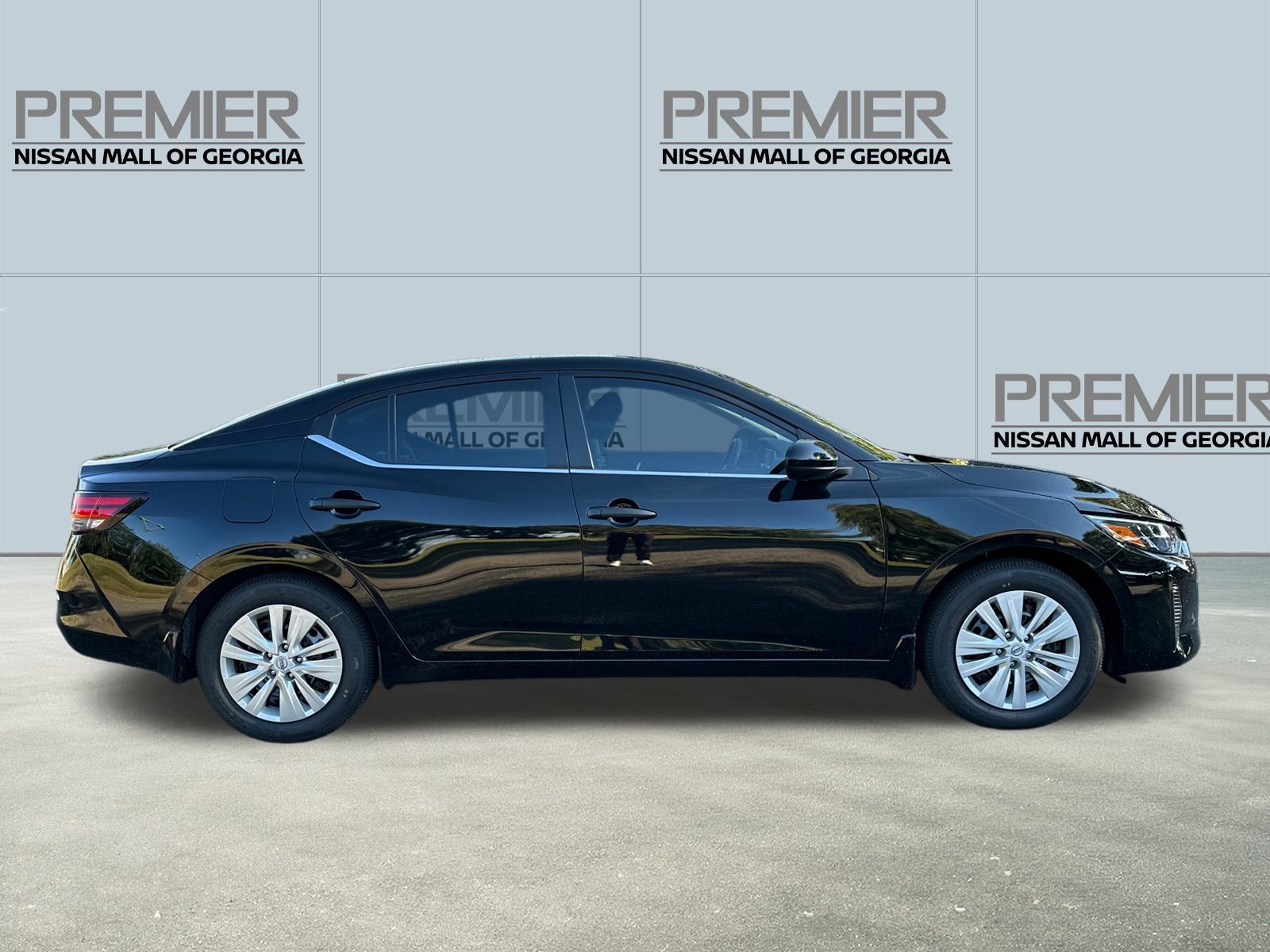 2025 Nissan Sentra S photo 4