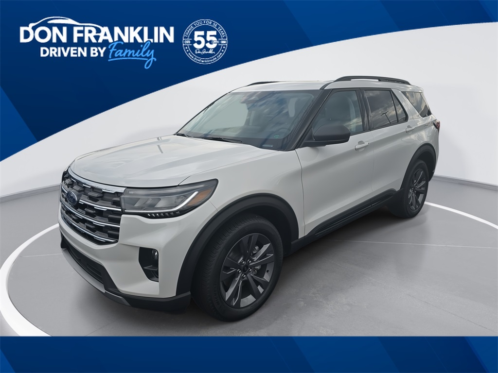 2026 Ford Explorer Active's photo