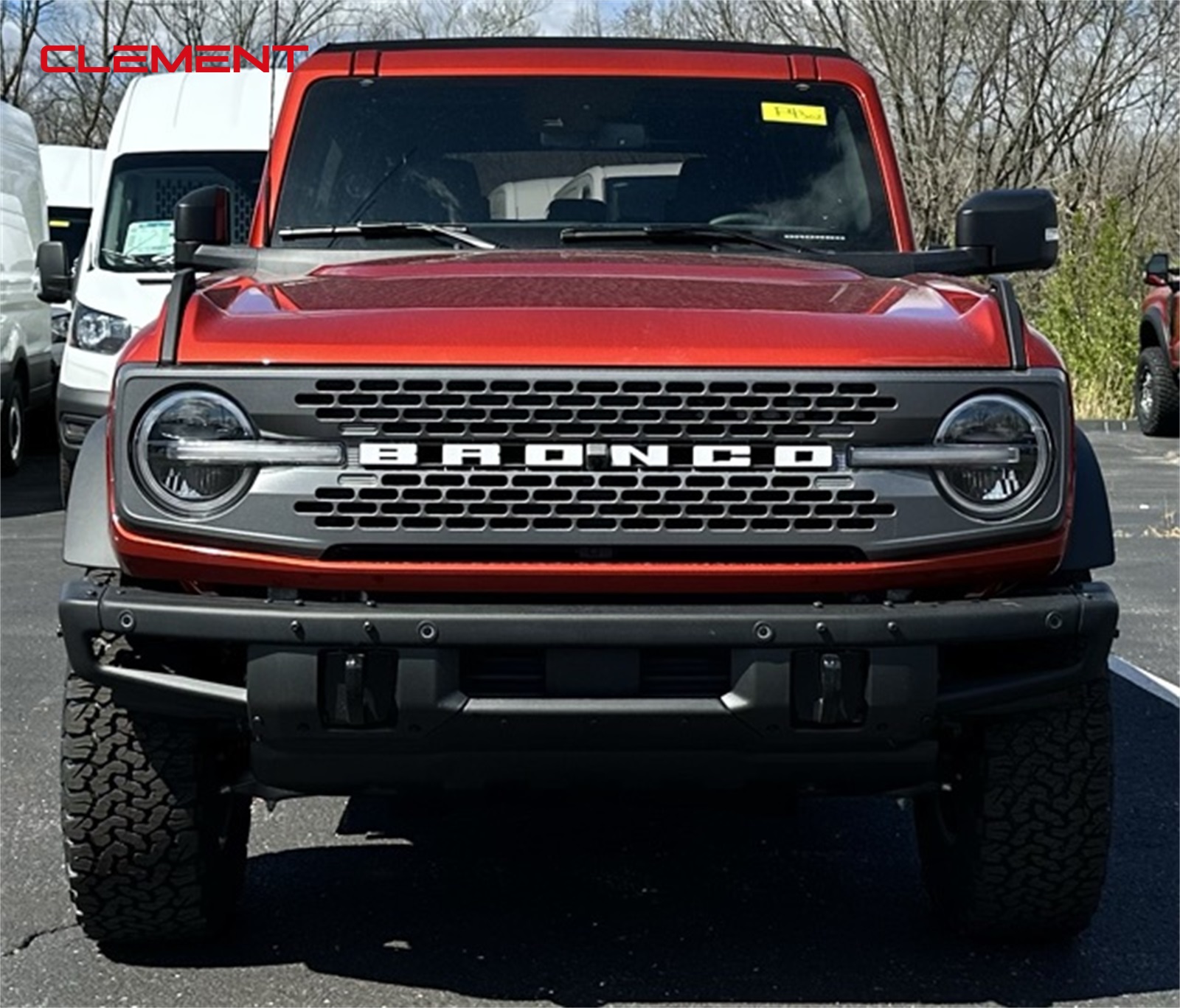 2024 Ford Bronco Badlands photo 2