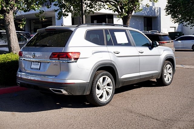 Used 2022 Silver Volkswagen 3.6L V6 SE w/Technology image 7