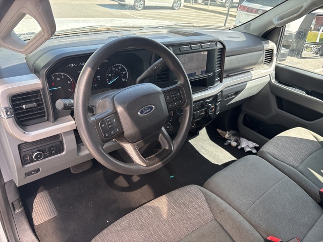 2024 Ford F-350 XLT photo 10