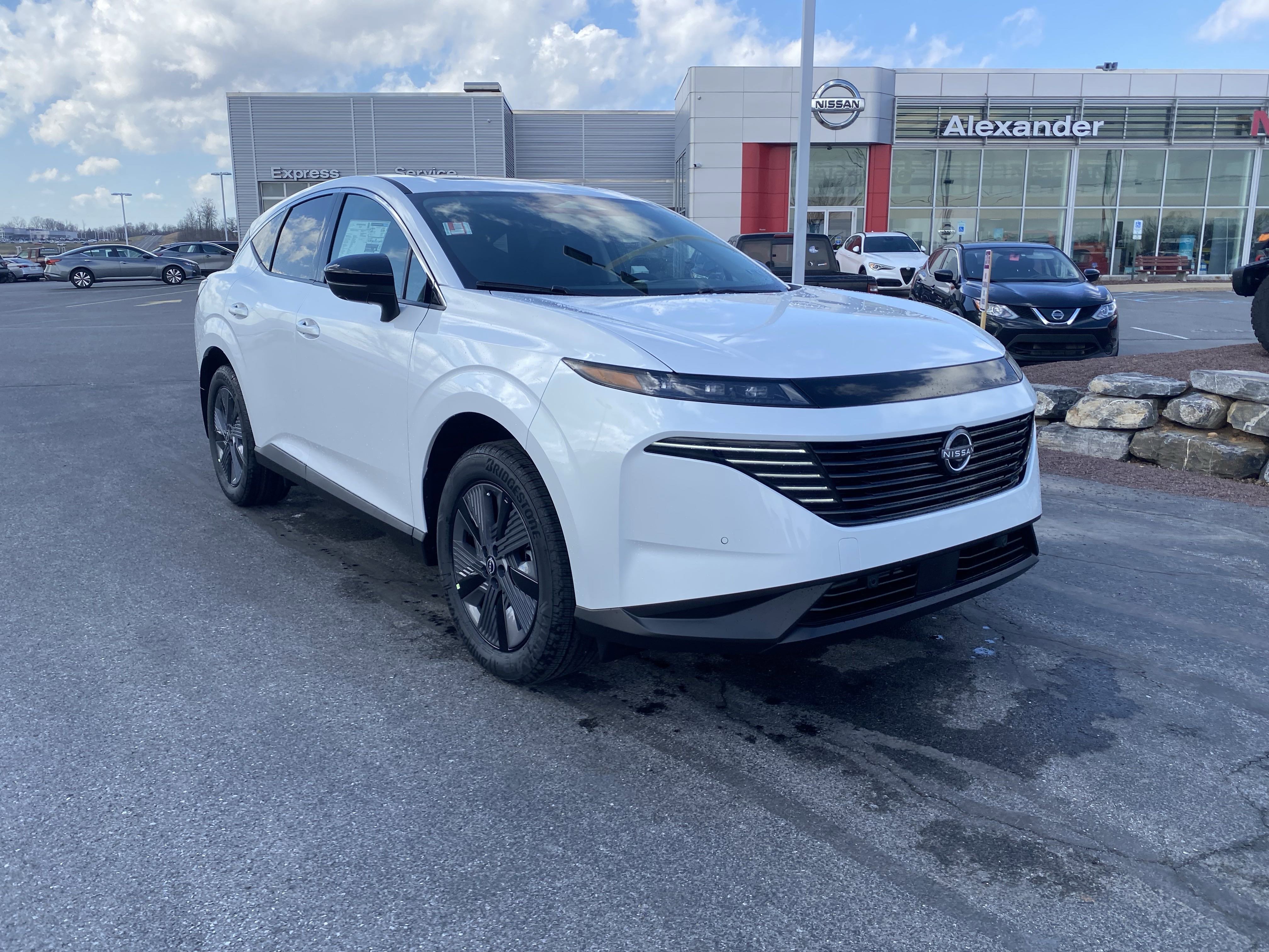 2025 Nissan Murano SL's photo