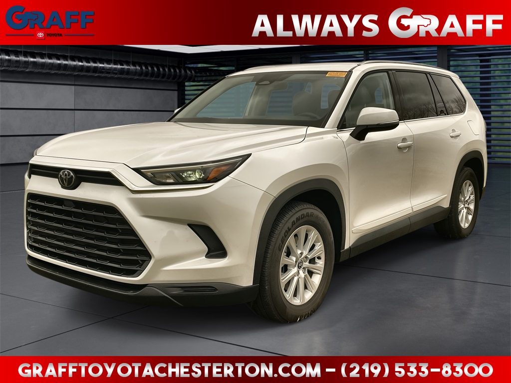 2025 Toyota Grand Highlander XLE's photo