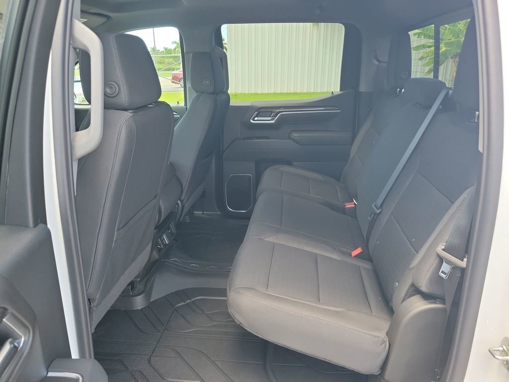 2026 Chevrolet Silverado 1500 LT photo 22