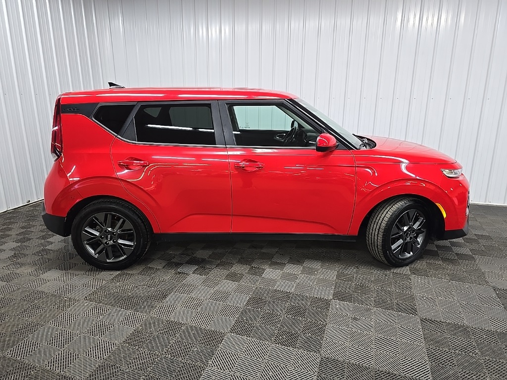 2020 Kia Soul EX photo 2