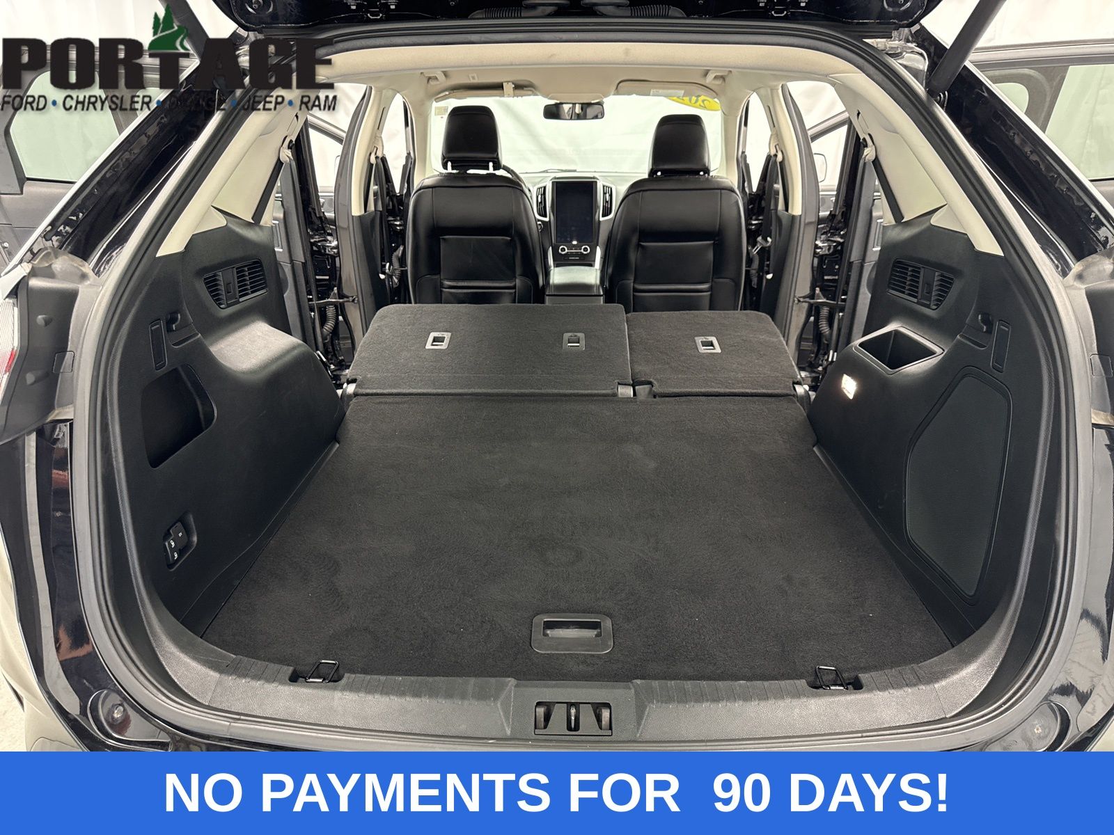 2024 Ford Edge Titanium photo 33