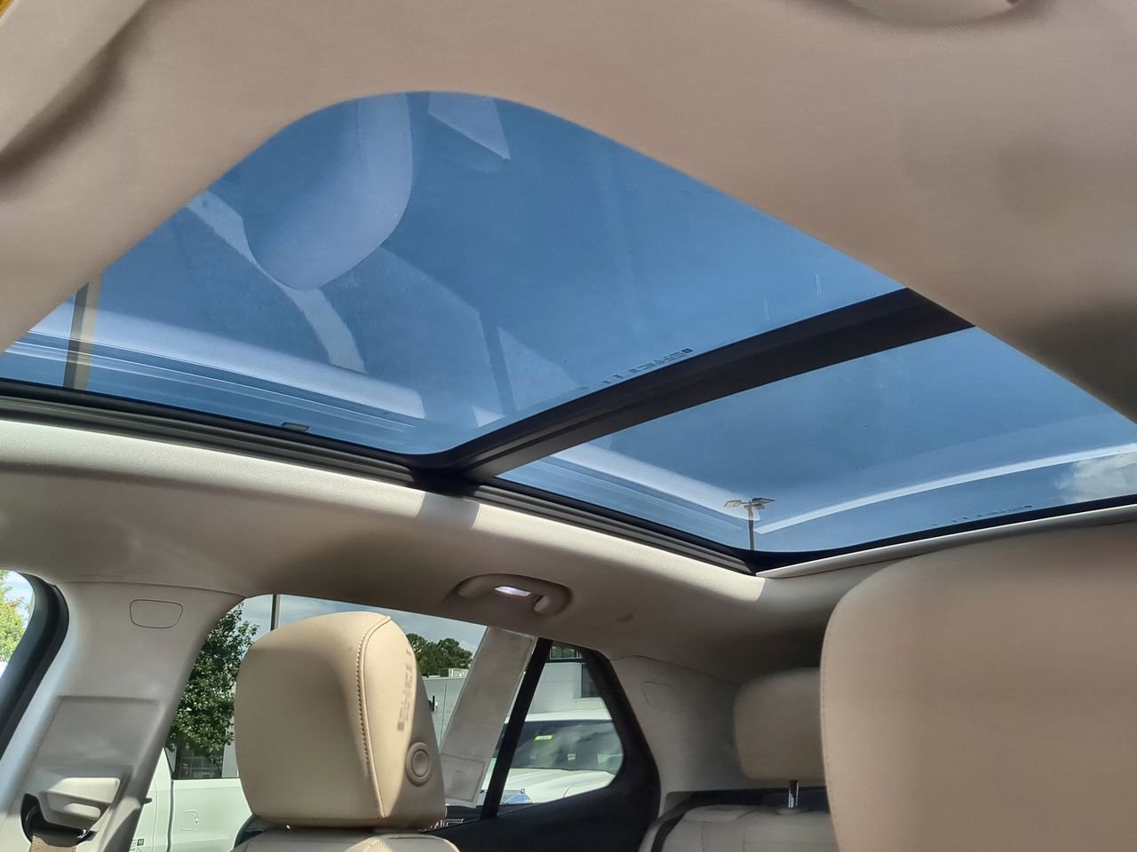 2025 Buick Envision Preferred photo 17