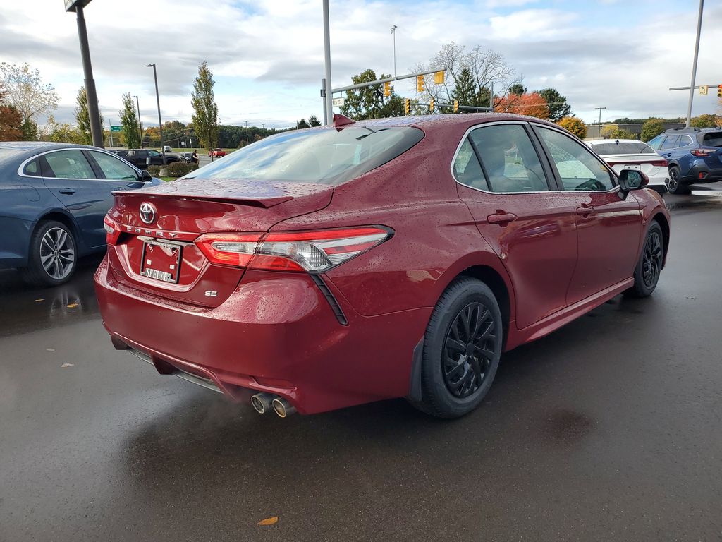 Used 2018 Toyota Camry SE with VIN 4T1B11HK5JU594561 for sale in Paw Paw, MI