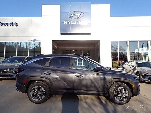 New 2025 Hyundai TUCSON HYBRID SEL Convenience 4D Sport Utility in Moon ...