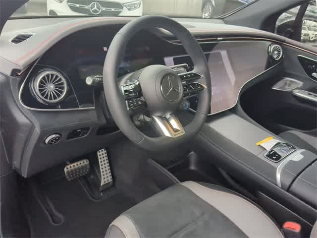 2025 Mercedes Benz EQE SUV AMG photo 2