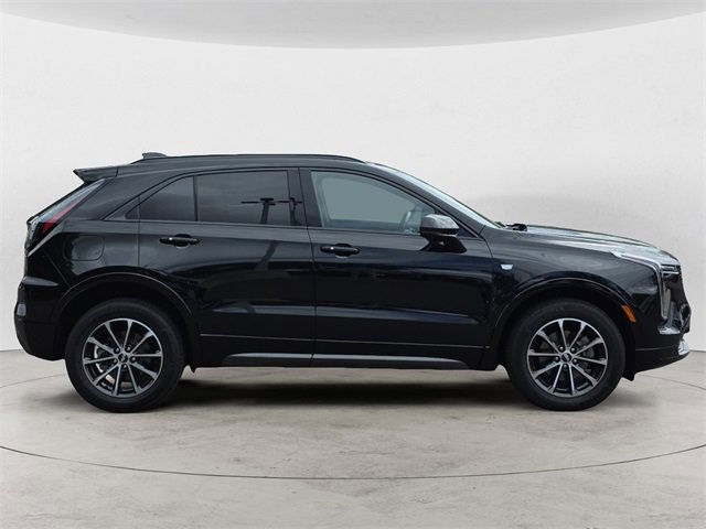 2024 Cadillac XT4 Sport photo 5