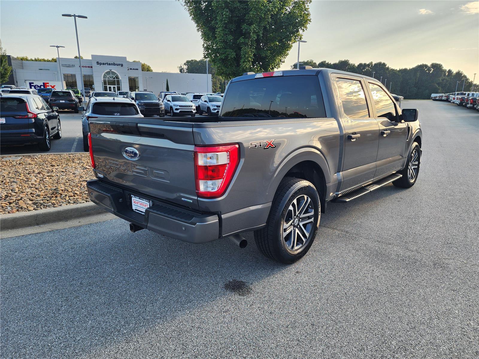 2023 Ford F-150 XL photo 4