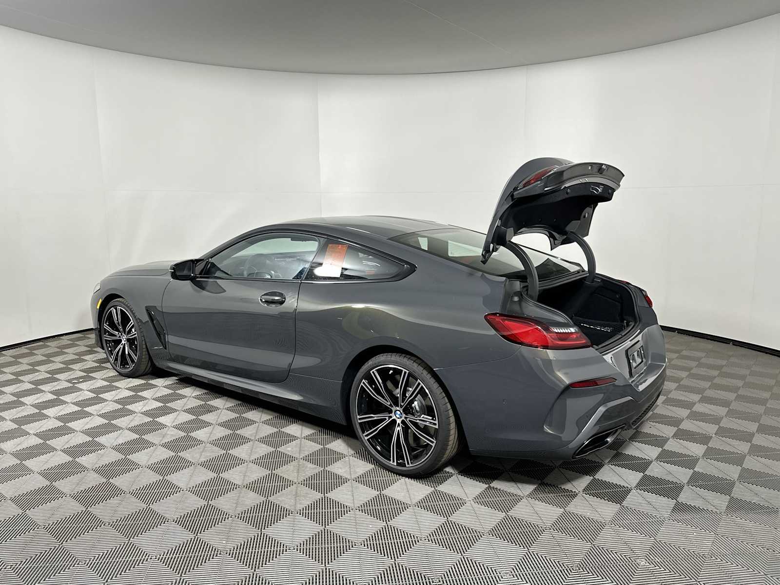 2026 Bmw M850i xDrive photo 18
