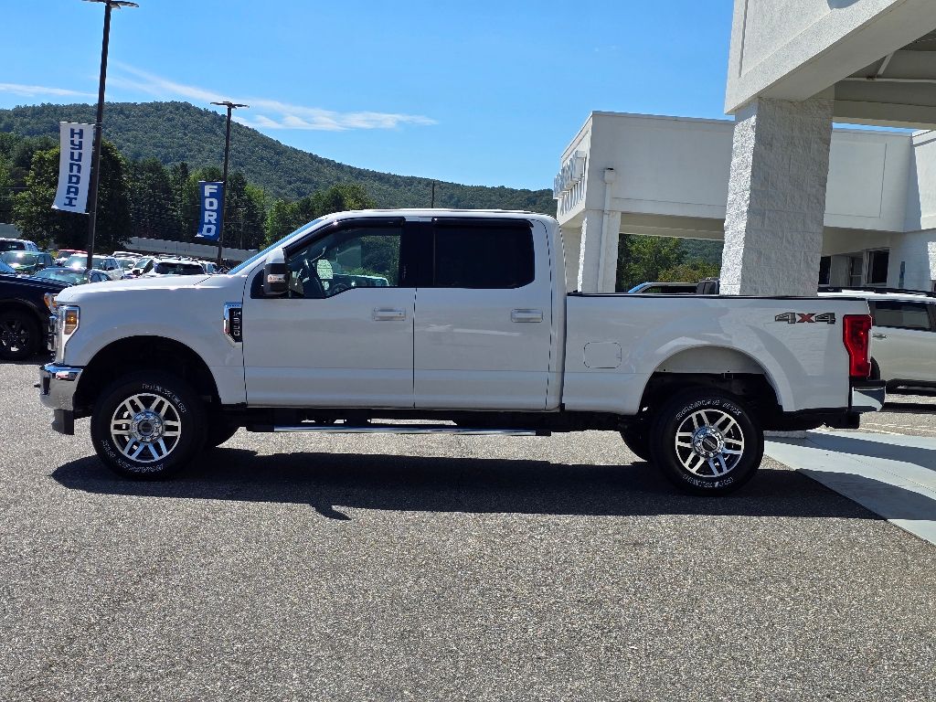 2019 Ford F-250 Lariat photo 23