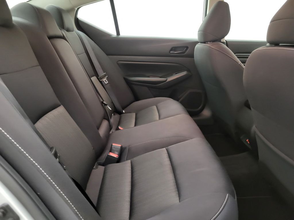 2024 Nissan Altima 2.5 SV photo 31
