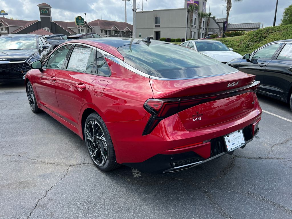 2025 Kia K5 GT-Line photo 5