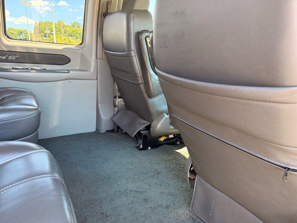 2016 Chevrolet Express 2500 Work Van Cargo photo 26