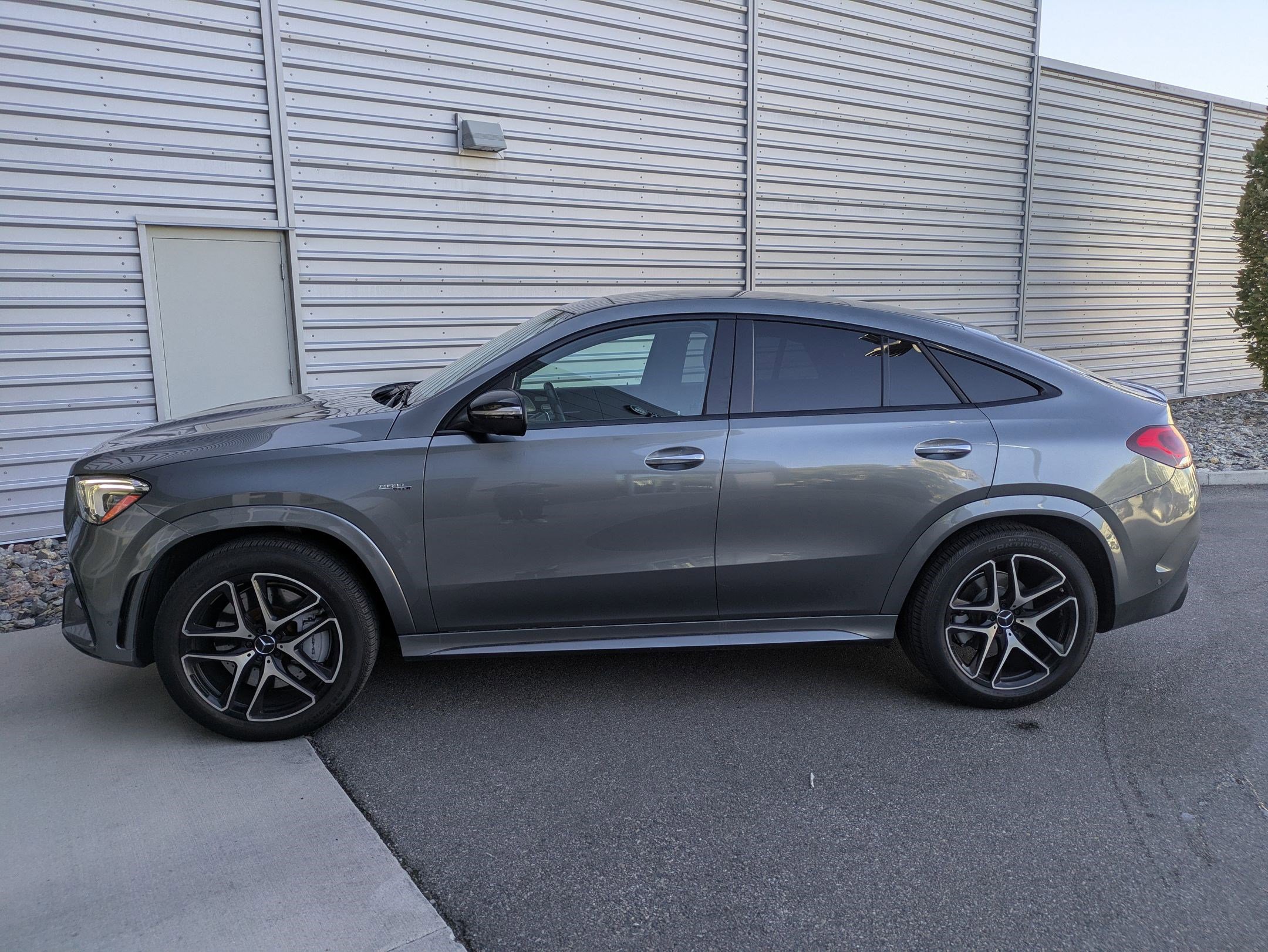 2021 Mercedes Benz GLE AMG 53 4MATIC photo 2